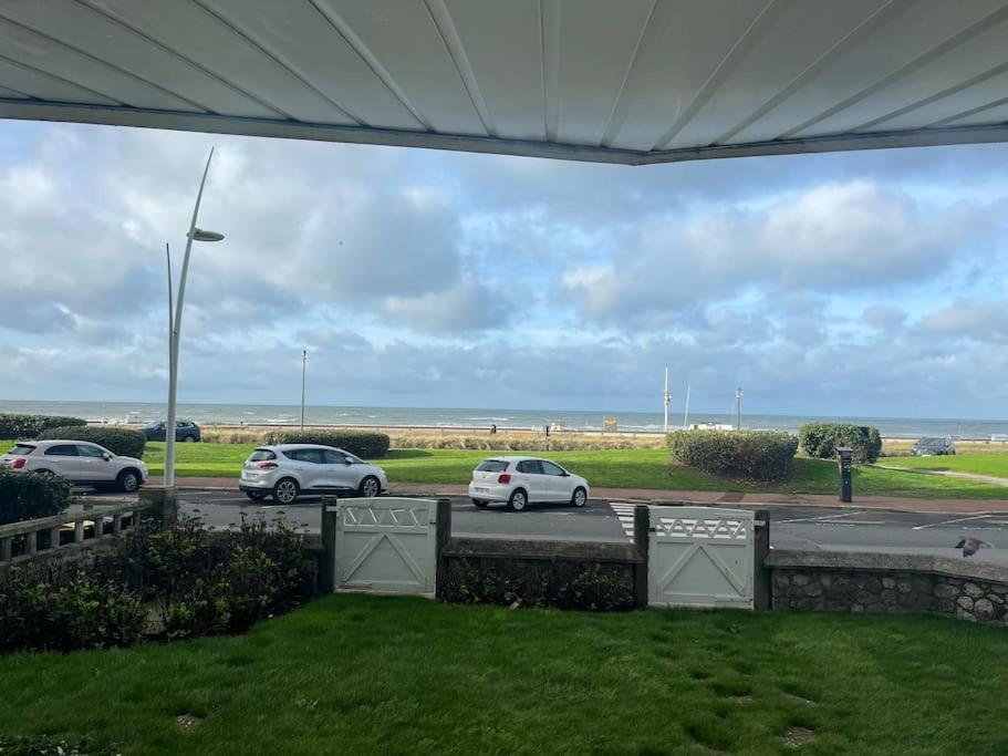 Studio En Residence Face Mer Avec Parking Le Touquet Экстерьер фото