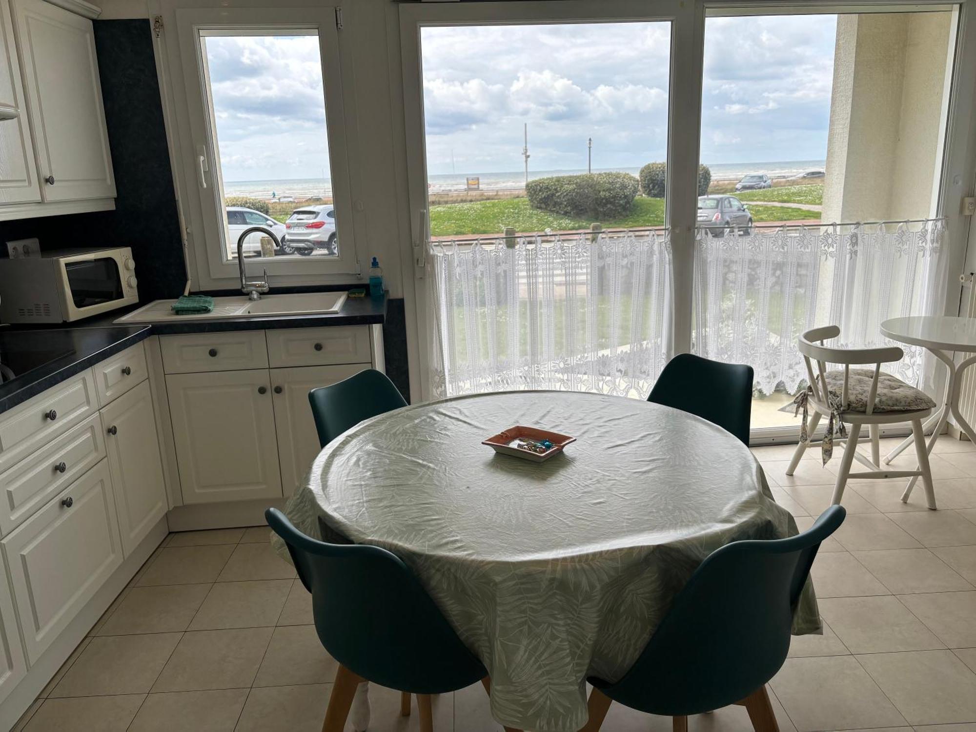 Studio En Residence Face Mer Avec Parking Le Touquet Экстерьер фото